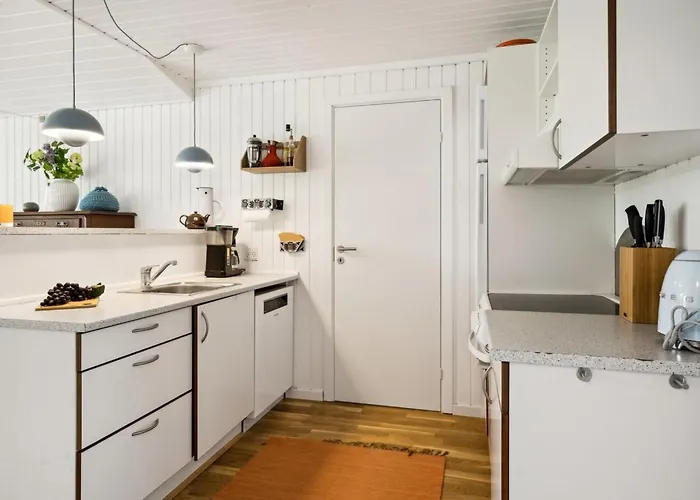 Santuzza - 3-9km From The Sea By Interhome