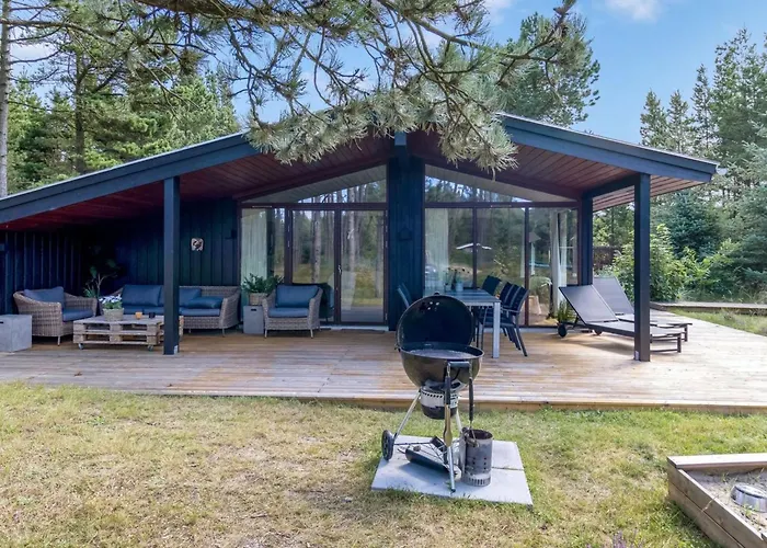 Prázdninový dům Santuzza - 3-9km From The Sea By Interhome *